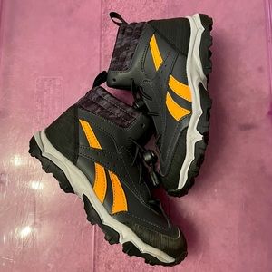 Reebok winter fall boots. Boys size 13. Never worn